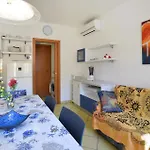 Apartment Solmare 5116